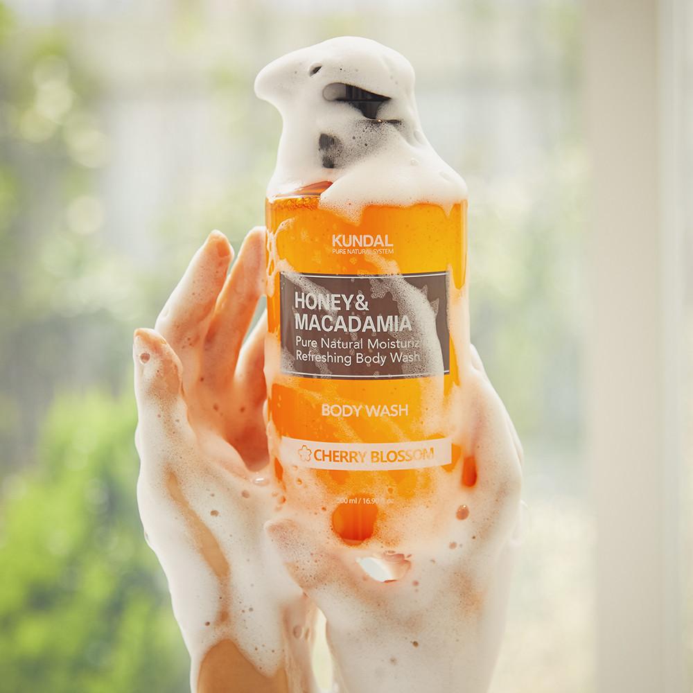[KUNDAL] Honey &amp; Macadamia Pure Body Wash